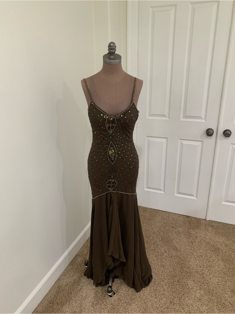 Sue Wong Vintage Embellished Beaded Chiffon Evening Dress